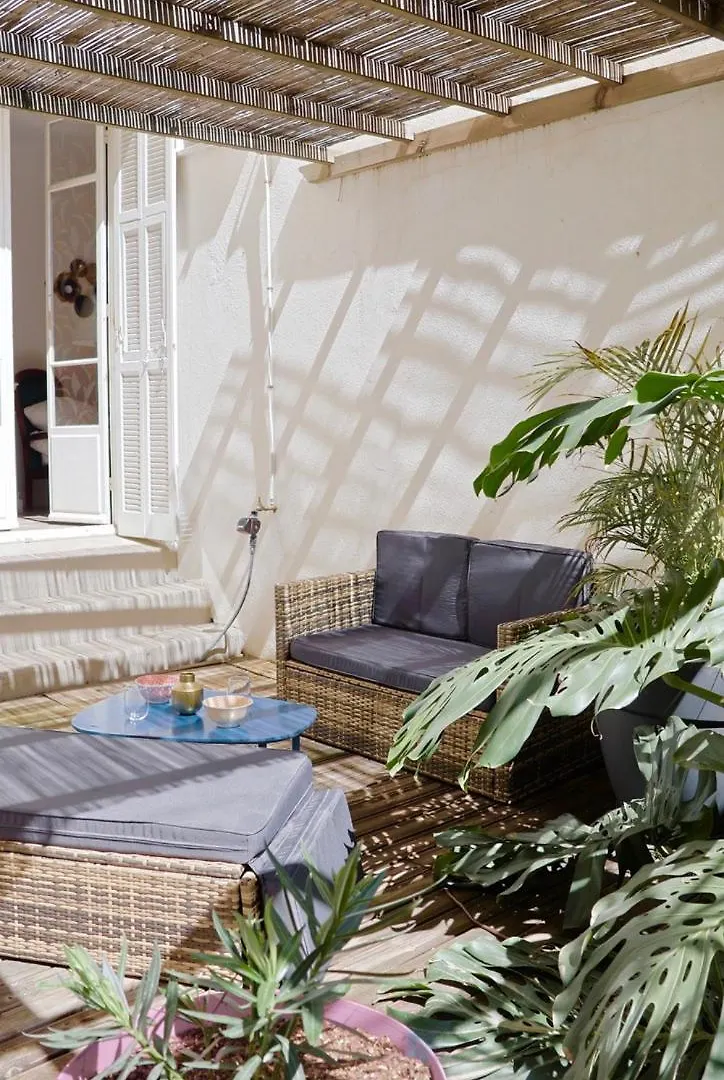 Studio With Big Terrace Full Center With Air Conditioning Nice 0*,  France